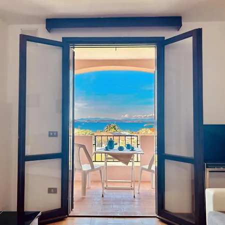Holiday home Sea View And Pool B *
